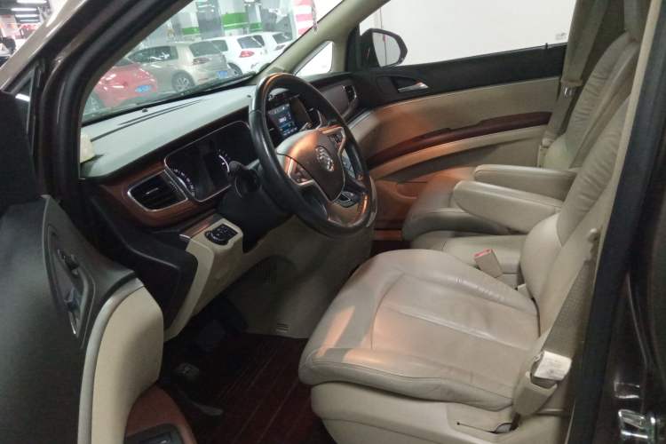 Used Buick GL8 2017 25S Luxury Version China V Standard
