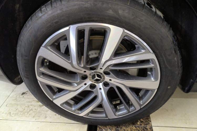 Used Mercedes-Benz E-Class 2024 E 300 L Stylish Model
