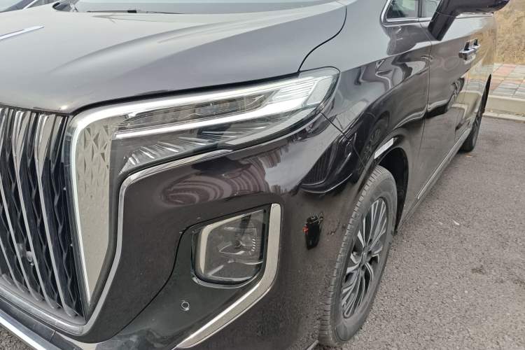 Used Hongqi HQ9 PHEV 2024 2.0T Four-Wheel Drive Business Edition
