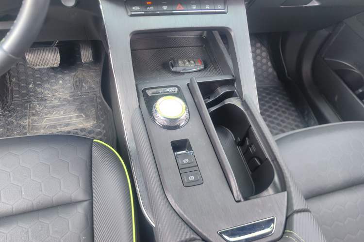 Used Haval H6S 2022 2.0T Two-Wheel Drive ZhiRun Version