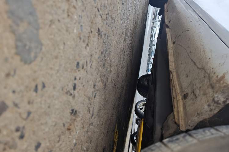 Used Geely Auto Classic Emgrand 2013 Sedan 1.5L Manual Entry-Level Model
