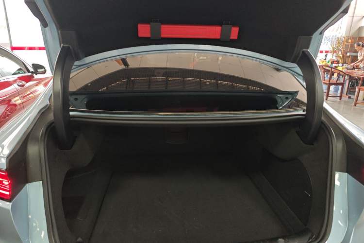 Used BYD Han 2023 DM-i Champion Edition 121KM Prestige Model
