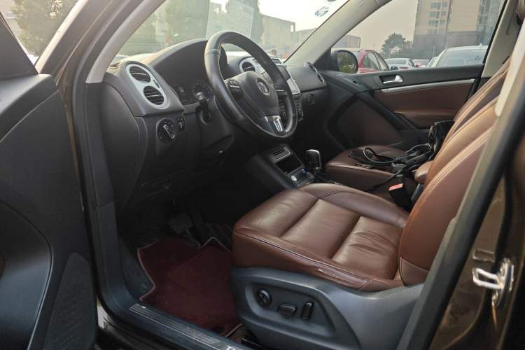 Used Volkswagen Tiguan 2015 1.8TSI Automatic Two-Wheel Drive Luxury Model