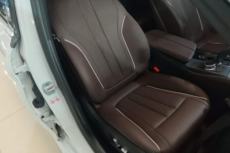 Used BMW 5 Series 2023 530Li Leading Model M Sport Package
