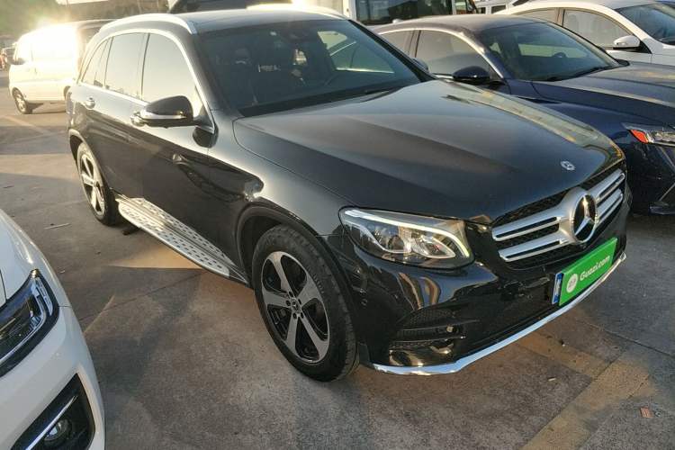 Used Mercedes-Benz GLC 2019 Facelift GLC 260 L 4MATIC Luxury Model
