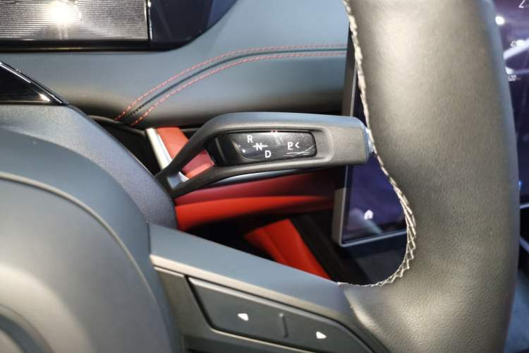 Used  SU7 2024 Rear-Drive Long-Range Intelligent Driving Version
