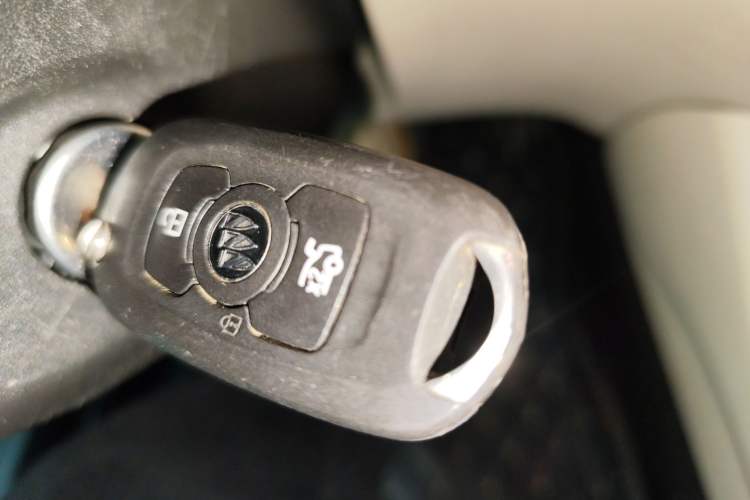 Used Buick Verano 2018 Sedan 15S Automatic Leading Model
