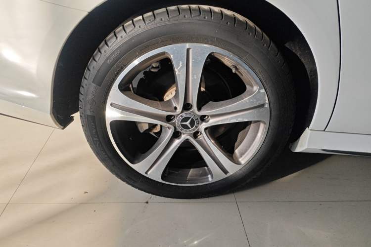 Used Mercedes-Benz E-Class 2016 E 200 L Sport Edition
