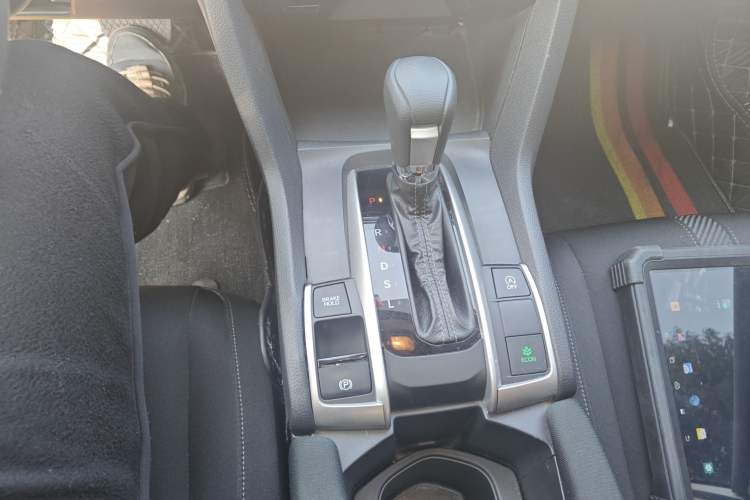 Used Honda Civic 2016 180TURBO CVT Comfort Version