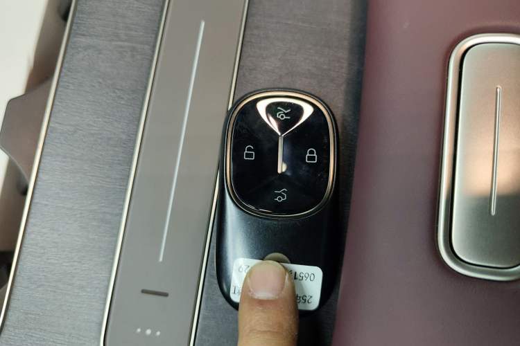 Used Nio ES8 2026 Model 6-seat Executive Luxury Edition
