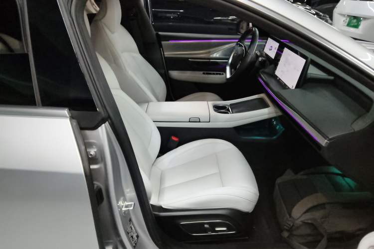 Used XPeng P7 2023 P7i 702 Pro