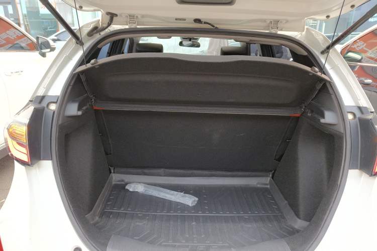 Used Honda LIFE 2021 1.5L CVT SPO-SS Dynamic Edition
