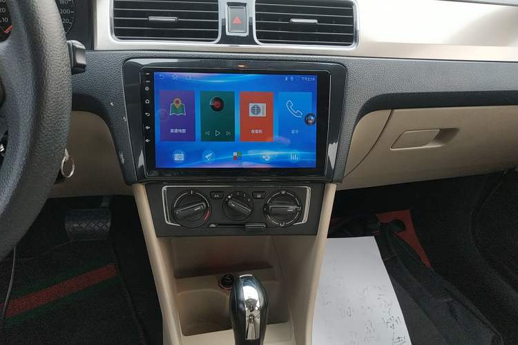 Used Volkswagen Santana 2013 1.6L Automatic Comfort Edition