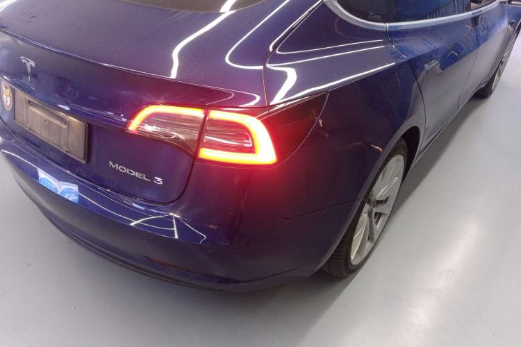 Used Tesla Model 3 2019 Standard Range Rear-Drive Upgraded Version
