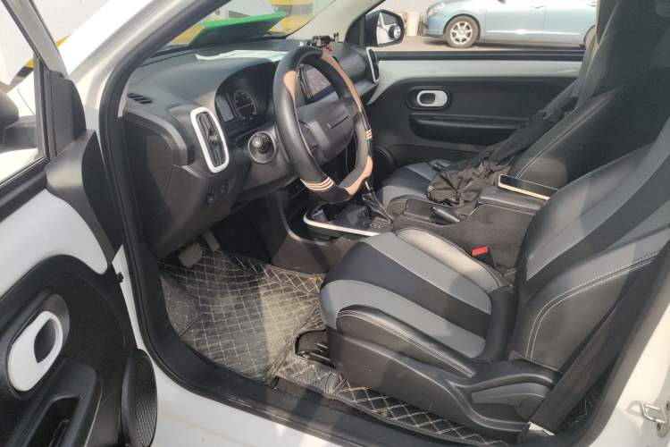 Used Roewe Clever 2022 311km QiQi BoBo Edition