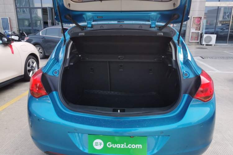 Used Buick GT 2014 XT 1.6L Automatic Fashion Edition
