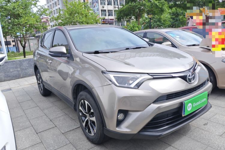 Used Toyota RAV4 2016 2.0L CVT Two-Wheel Drive Urban Edition China V Standard
