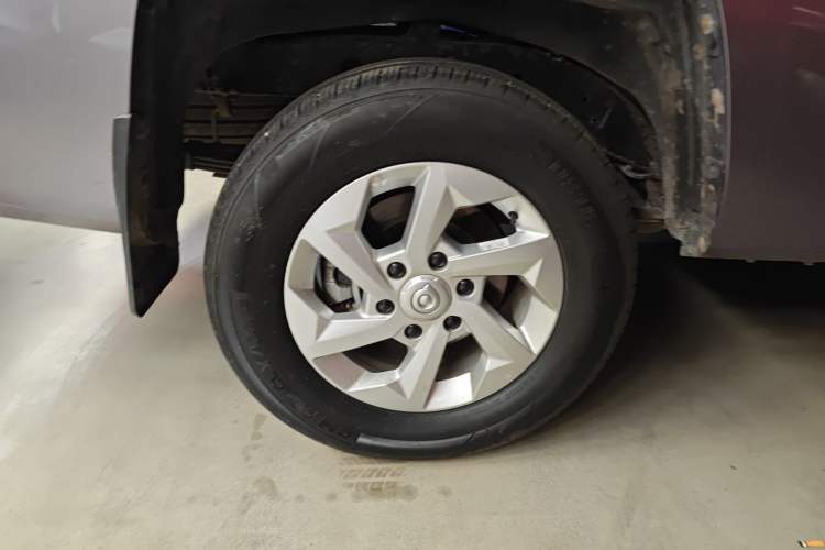 Used Great Wall King Kong Poer 2023 2.0T Automatic Diesel Two-Wheel-Drive Elite Version Flatbed GW4D20M
