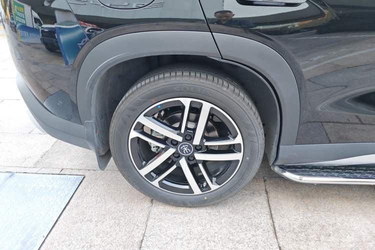 Used BYD Song L DM-i 2025 Intelligent Driving Version 112 km Leading Trim
