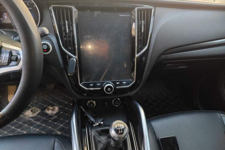 Used Zotye SR7 2017 1.5T Manual - Magic Cube Heart Edition
