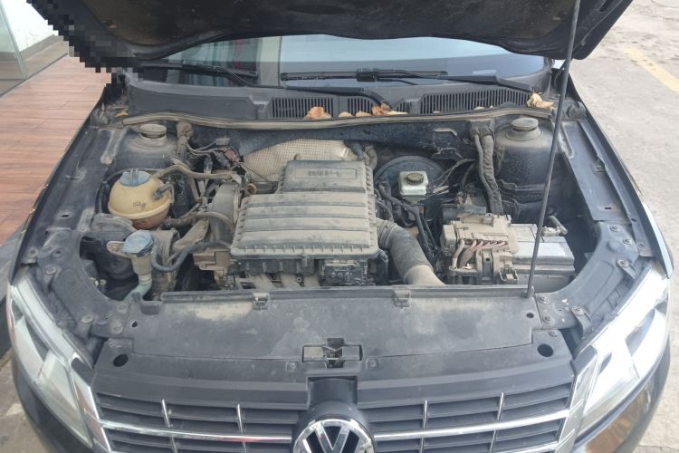 Used Volkswagen Lavida 2013 Revised Classic 1.6L Automatic Fashion Edition
