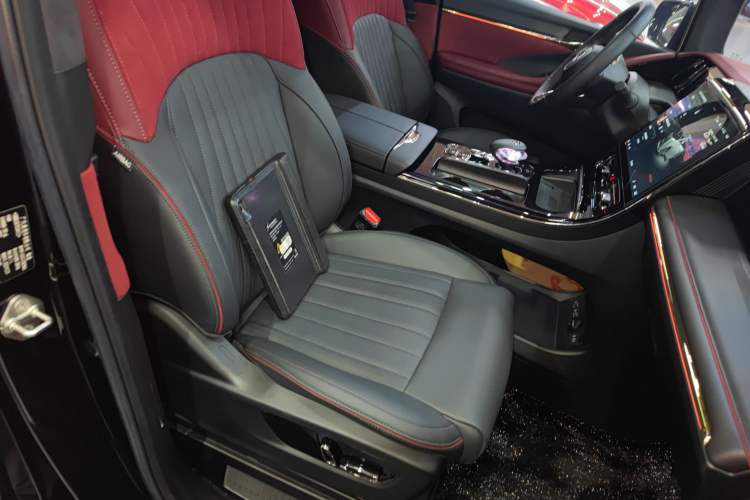 Used GAC Trumpchi M8 2023 Zongshi Series Dual-Motor YuZun Edition
