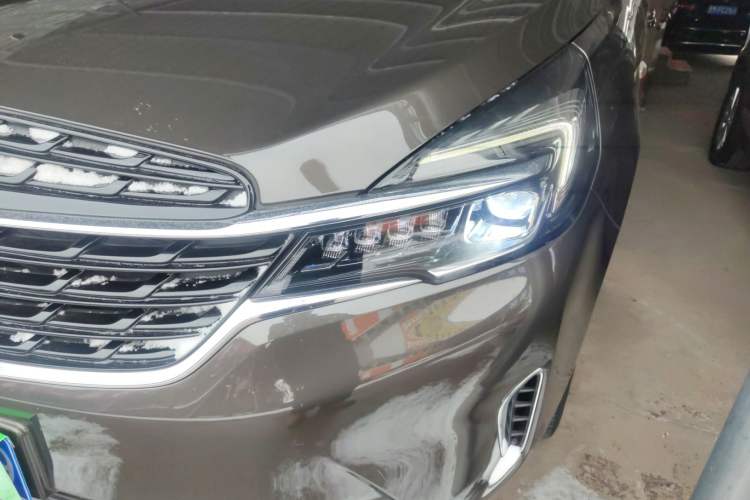 Used Buick GL8 2021 Land Cruiser Executive Class 652T Luxury Model
