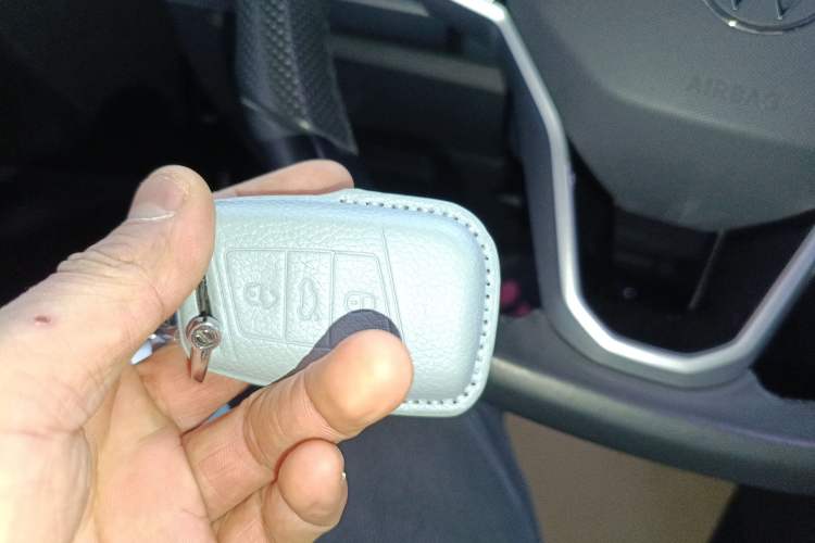 Used Volkswagen Passat 2023 Revised 330TSI Elite Edition
