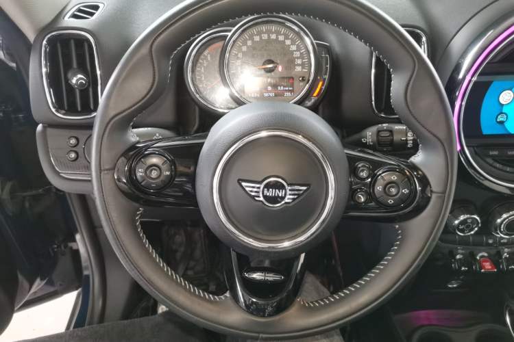 Used MINI Countryman 2018 1.5T COOPER ALL4 Artist
