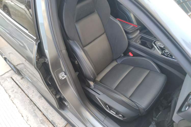 Used Lynk & Co 03 2022 1.5TD DCT JingPro
