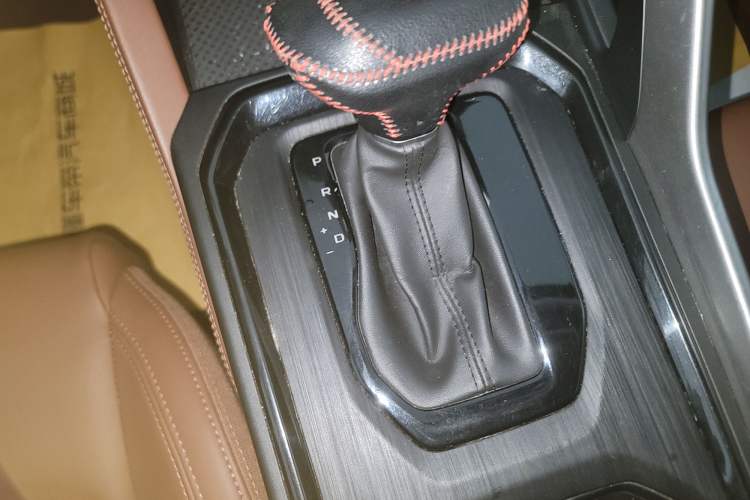 Used Geely Auto Vision X6 2021 PRO 1.4T Automatic Prestige Model
