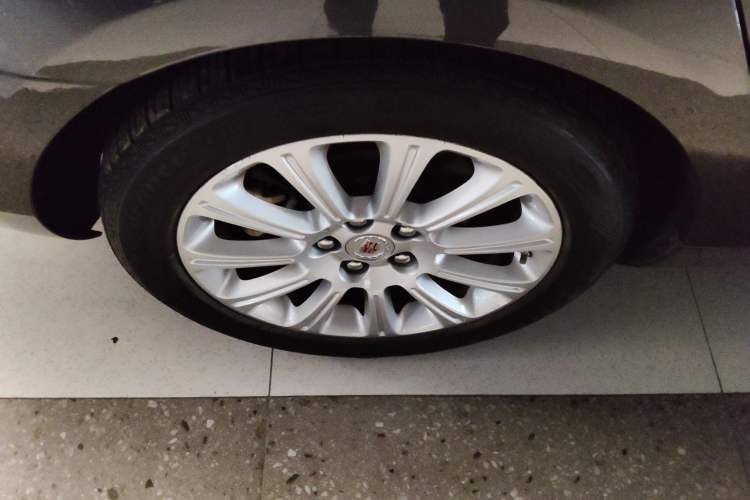 Used Cadillac XTS 2013 28T Luxury Model
