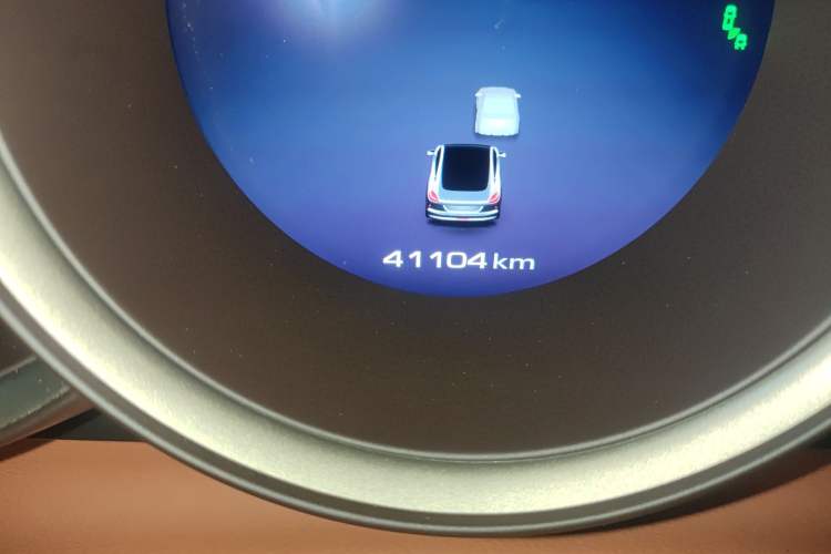 Used ORA Lightning Cat 2022 555 km Luxury Edition