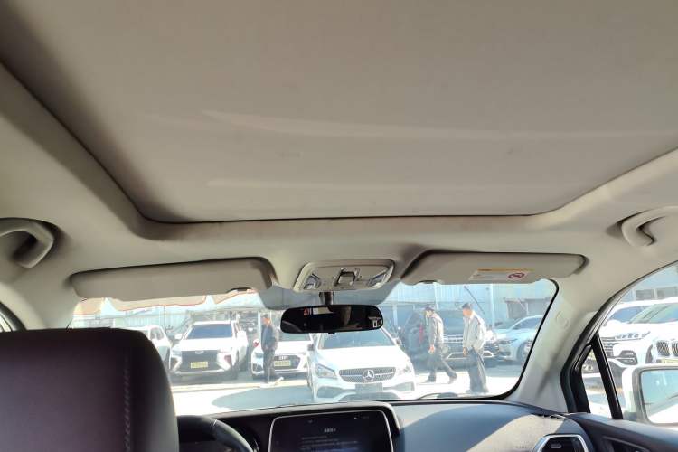 Used GAC Trumpchi GS4 2018 235T Automatic Two-Wheel Drive Luxury Smart Connectivity Millionth Anniversary Edition