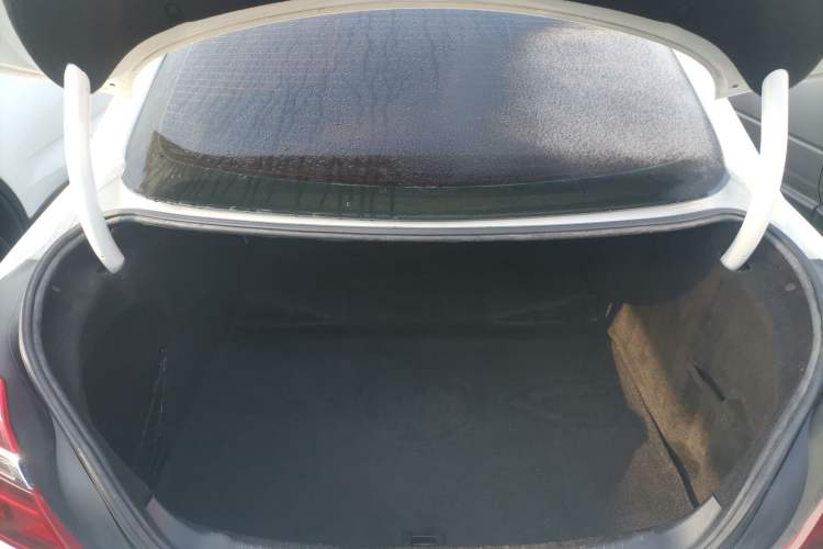 Used Buick Regal 2015 2.0L Leading Fashion Edition
