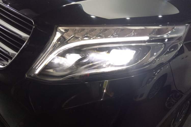 Used Mercedes-Benz V-Class 2018 V 260 L Prestige Extended Version China VI