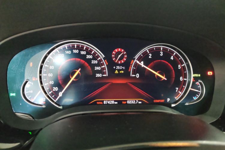 Used BMW 5 Series 2018 530Li Leading Model M Sport Package