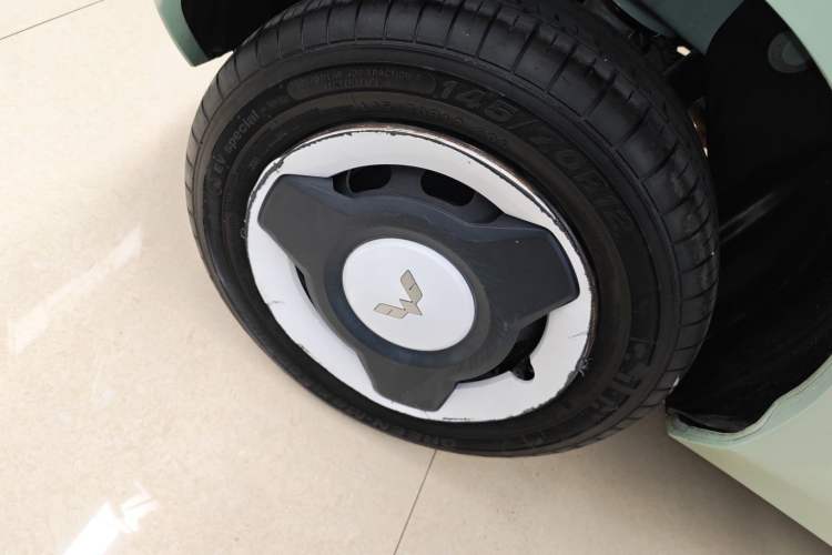 Used Wuling Hongguang MINIEV 2022 Macaron Premium Model – Lithium Iron Phosphate
