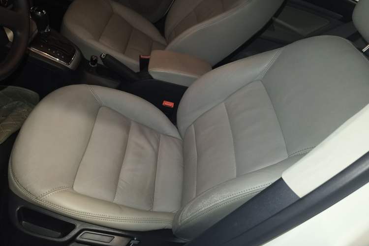 Used Skoda Octavia 2014 1.6L Automatic Yijie Edition
