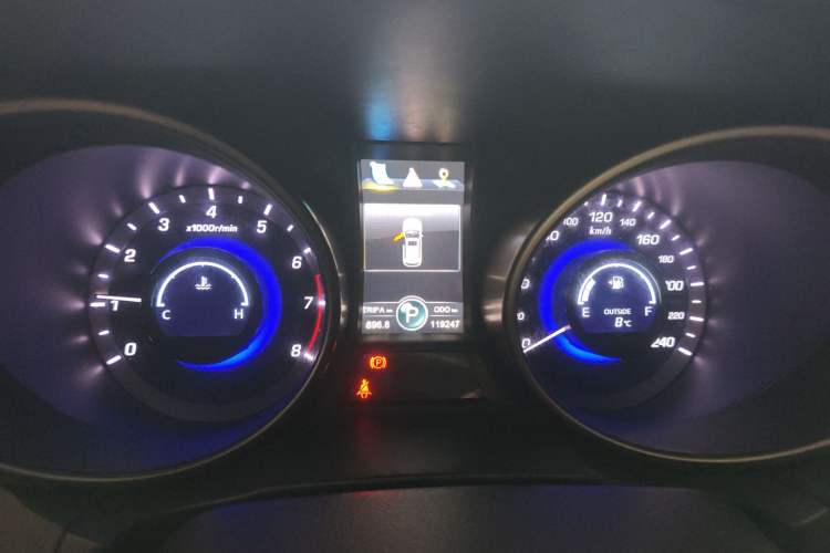 Used Changan CS75 2014 1.8T Automatic Elite Model China IV Standard
