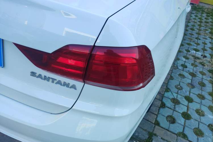 Used Volkswagen Santana 2018 1.5L Manual Fashion Edition
