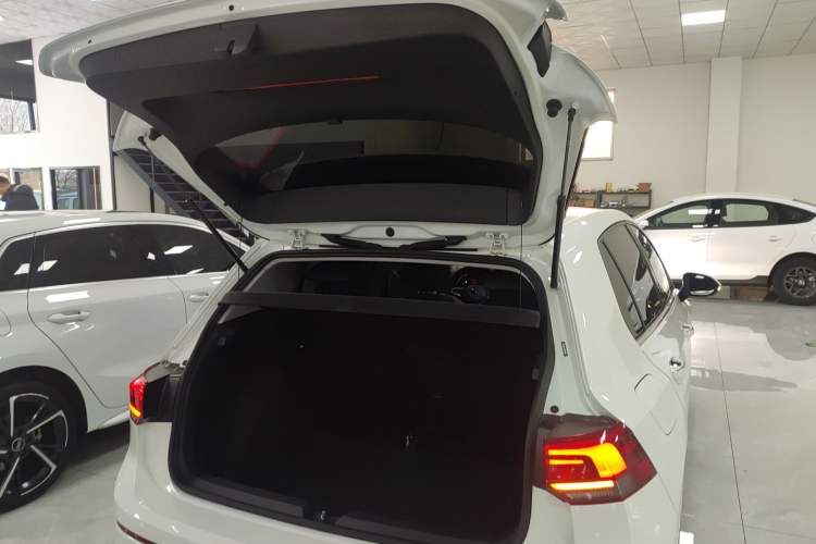 Used Volkswagen Golf 2023 Facelift 280TSI DSG Pro