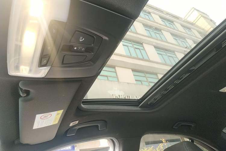 Used BMW 3 Series 2018 320i M Sport Package
