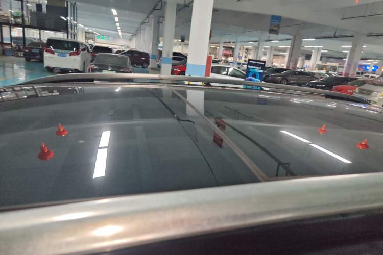 Used Volkswagen Touran 2018 Volkswagen Touran L 280TSI DSG Comfort Edition 7 Seats China VI Standard