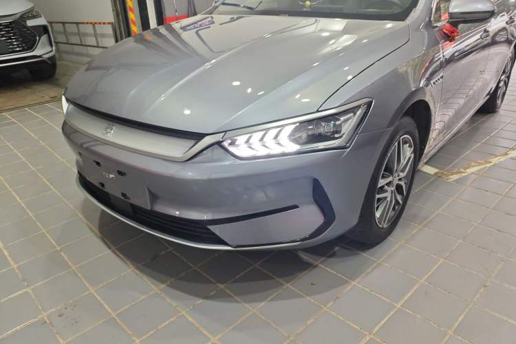 Used BYD Qin PLUS 2023 Champion Edition EV 510KM Leading Model
