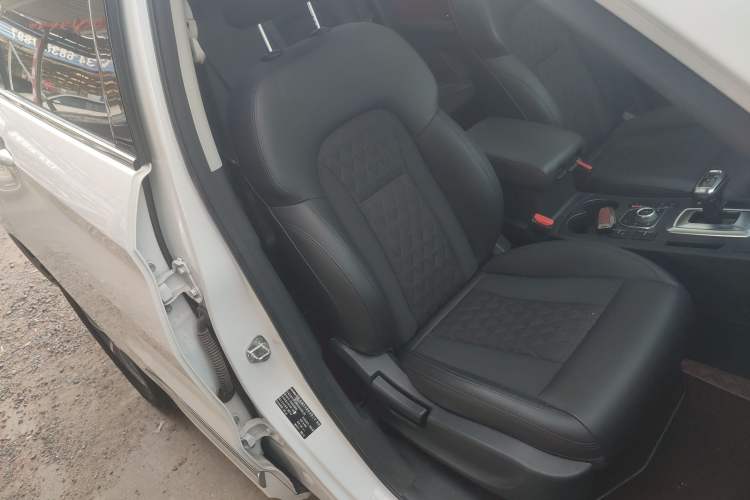 Used Haval H6 Coupe 2020 Smart Connect Version 1.5T Automatic Two-Wheel Drive Elite Model
