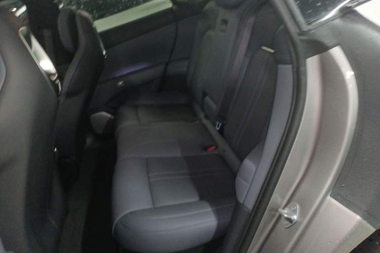 Used  YU7 2025 Ultra-Long Range Rear-Wheel Drive Version
