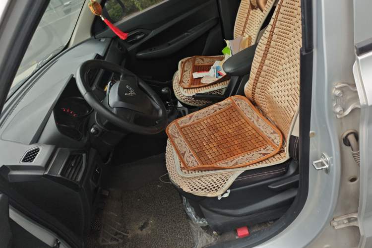 Used Wuling Hongguang 2018 1.5L S Standard Version L2B