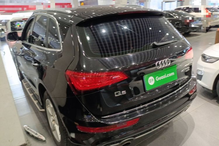 Used Audi Q5 2017 Plus 40 TFSI Ambition Model