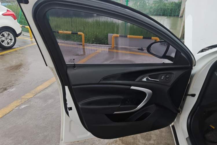 Used Buick Regal 2014 1.6T Fashionable Tech Edition